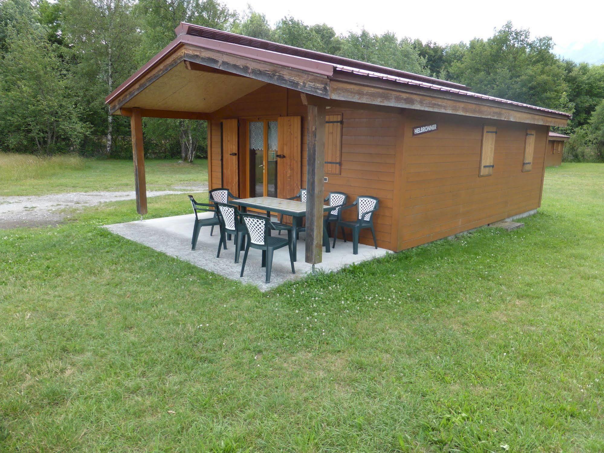 Camping L'Ecureuil - Mont-Blanc Village Domancy Exterior photo